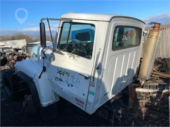1995 FORD LNT9000 Used Cab Truck / Trailer Components for sale