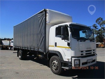2020 ISUZU FTR Used Curtain Side Trucks for sale