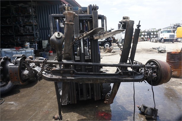 2000 INTERNATIONAL 9200 Used Axle Truck / Trailer Components for sale