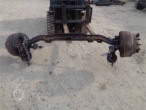 2013 VOLVO VNL Used Axle Truck / Trailer Components for sale
