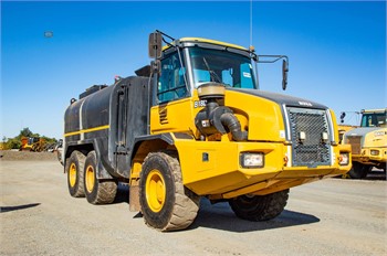 2011 BELL B18D Used Truck Water Equipment for sale