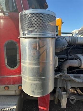 2000 PETERBILT 379 Used Other Truck / Trailer Components for sale