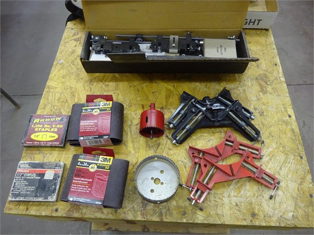 CRAFTSMAN TOOLS Used Saws / Drills Shop / Warehouse auction results