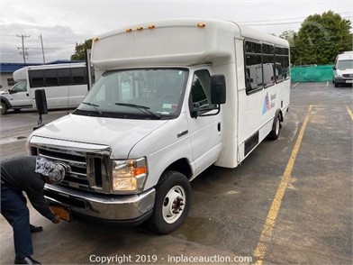 Ford E450 Shuttle Bus Auction Results 30 Listings Auctiontime Com Page 1 Of 2