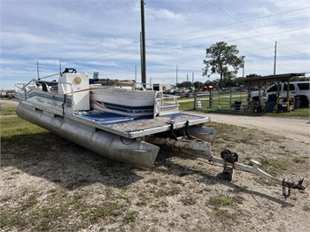 Used Pontoon Boats for Sale by Owner