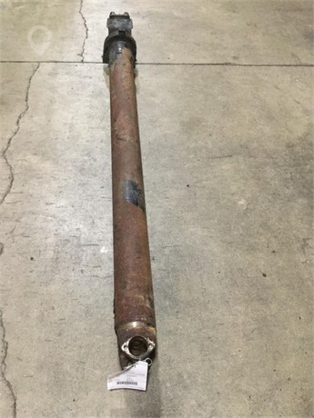 2000 SPICER 1810 Used Drive Shaft Truck / Trailer Components for sale