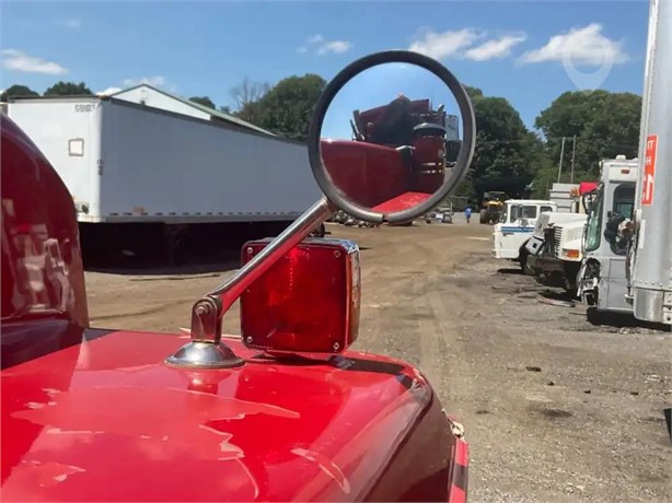 1999 MACK RD688S Used Glass Truck / Trailer Components for sale