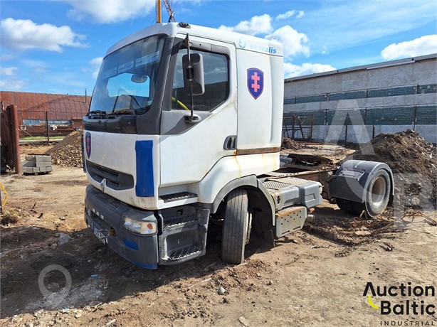 2002 RENAULT PREMIUM 420 Used Tractor Other for sale