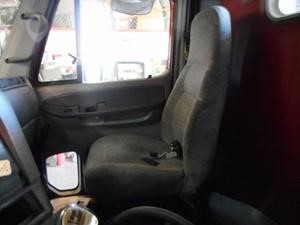 2005 FREIGHTLINER COLUMBIA 120 Used Seat Truck / Trailer Components for sale