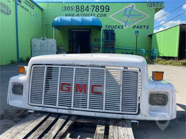 1997 GMC TOPKICK Used Bonnet Truck / Trailer Components for sale