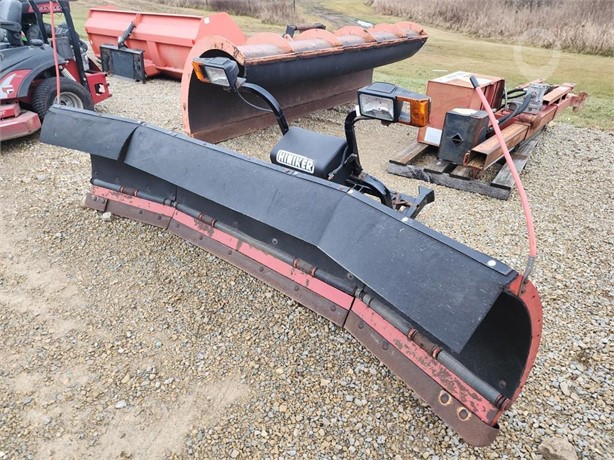 HINIKER 9' SNOW PLOW Used Plow Truck / Trailer Components auction results