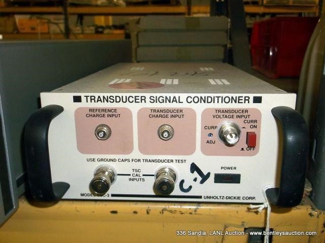 Udc Tsc 3 Transducer Signal Conditioner Bentley Associates Llc