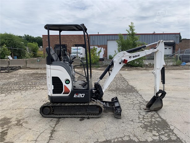 2017 BOBCAT E20 Used Mini (up to 12,000 lbs) Excavators for rent