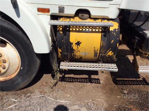 1995 VOLVO WCA AREO SERIES Used Benzin Tank LKW- / Anhängerkomponenten zum verkauf