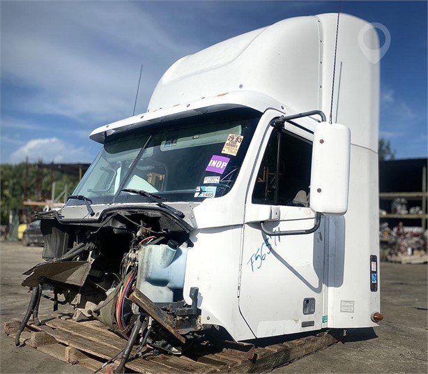 2008 FREIGHTLINER ST120 Used Cab Truck / Trailer Components for sale