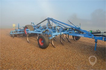 Cultivator Karat 9 - Working width from 3 m to 7 m