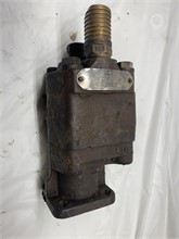 PARKER 4 BOLT Used Other Truck / Trailer Components for sale