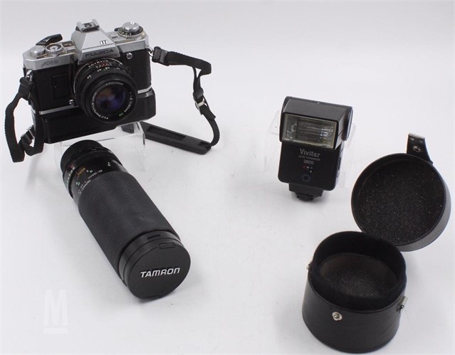 Vintage Fujica Ax 3 Film Camera W 2 Lenses For Sale In Cheyenne Wyoming Marketbook Ca