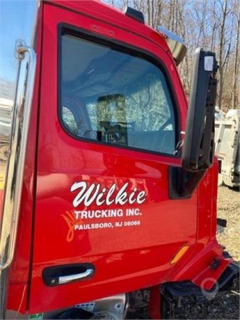 2016 PETERBILT 567/579 Used Door Truck / Trailer Components for sale