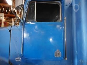 1995 KENWORTH T800 Used Door Truck / Trailer Components for sale