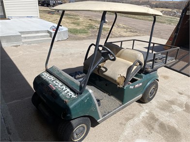 First golf cart 96 Club Car DS gas : r/golfcarts