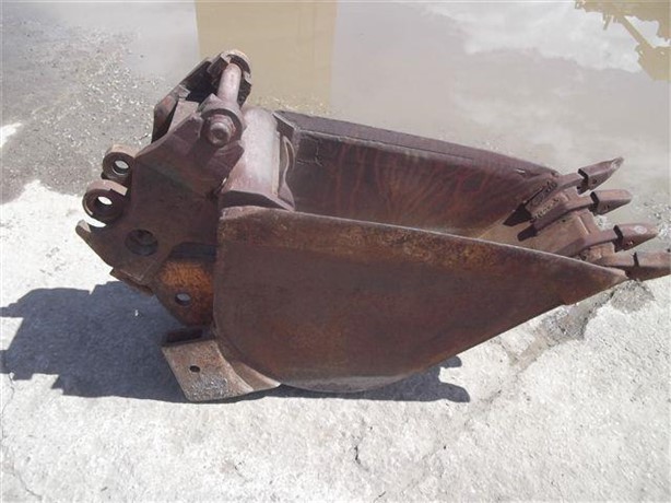 16" BUCKET QUICK ATTACH LUGS Used Bucket, Trenching for sale