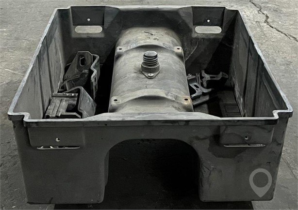 FREIGHTLINER COLUMBIA Used Battery Box Truck / Trailer Components for sale