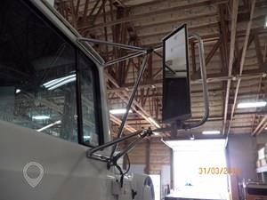 1993 FORD L9000 Used Glass Truck / Trailer Components for sale