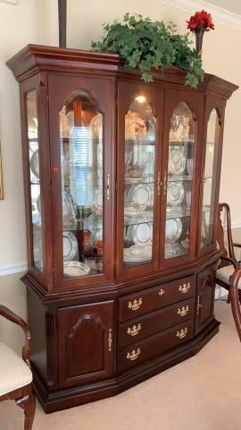 Cherry China Cabinet By Sumter Cabinet Co Christys Of Indiana