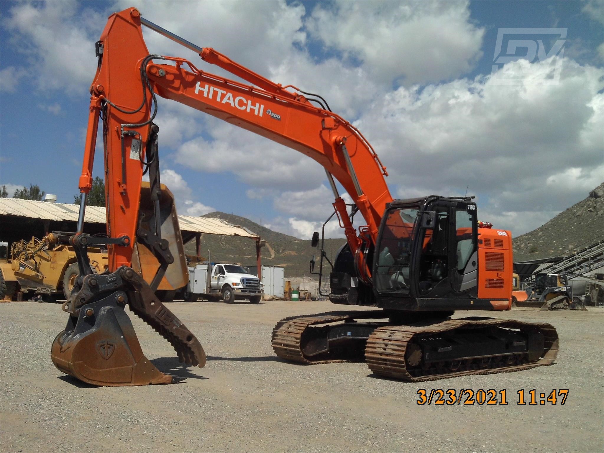 HITACHI ZX245 For Rent - 5 Listings | RentalYard.com - Page 1 of 1