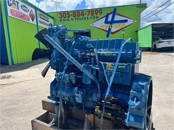 2003 INTERNATIONAL DT530E Used Engine Truck / Trailer Components for sale