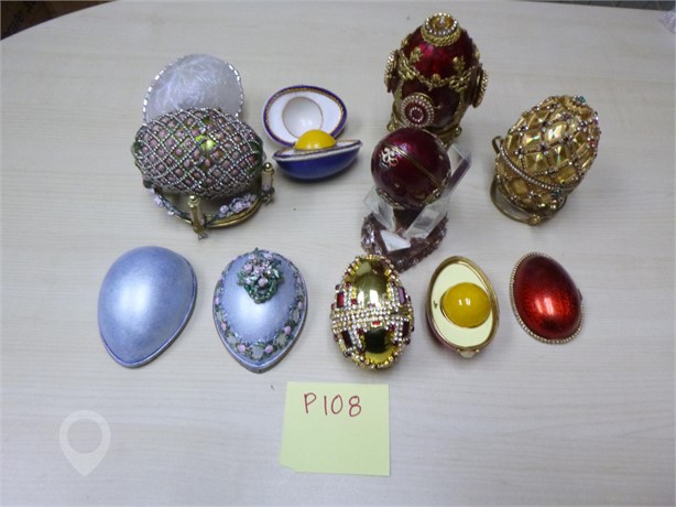 (1) LOT OF JEWELRY BOXES Used Antique / Vintage Jewelry Jewellery Jewellery / Watches / Gemstones auction results