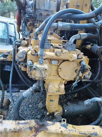 2013 CATERPILLAR 173-3381 Used 液压泵