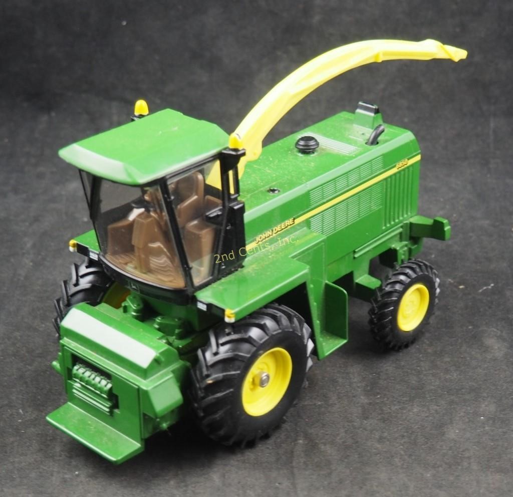 Toy 132 John Deere 6850 Forage Harvester Ertl 2nd Cents Inc 6268