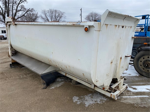 1989 RELIANCE 16 FT Used Truck Bed for sale