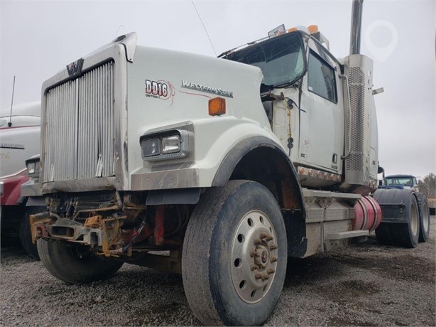 2014 WESTERN STAR 4900FA Used Other Truck / Trailer Components for sale