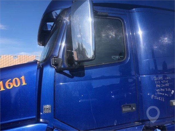 2016 VOLVO VNL Used Door Truck / Trailer Components for sale