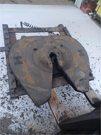 Used Fifth Wheel Truck / Trailer Components for sale