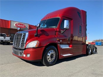 Freightliner Cascadia 125 Conventional Trucks W Sleeper For Sale 1 Listings Www Dobbstruckgroup Com