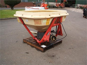 VICON PS754 Used 3 Point / Mounted Dry Fertiliser Spreaders for sale