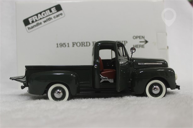 DANBURY MINT 1951 FORD F-1 PICKUP New Vintage / Antique Toys Toys / Hobbies auction results