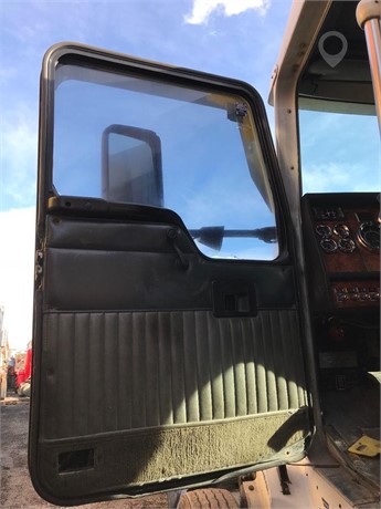 KENWORTH Used Door Truck / Trailer Components for sale