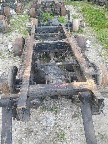 2001 FREIGHTLINER TS120 Used Axle Truck / Trailer Components for sale