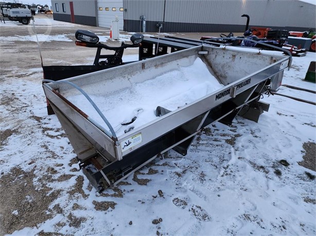 MONROE 8' STAINLESS VEE BOX SPREADER Used Other Truck / Trailer Components auction results