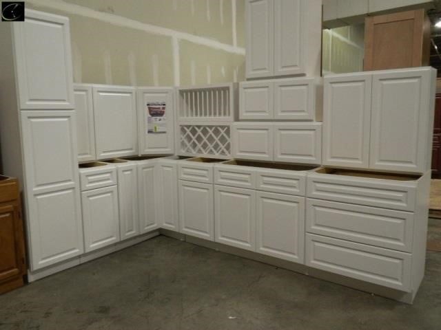 Newport White 12 X12 Kitchen Cabinet Set Lambrecht Auction Inc