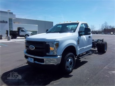 Ford F350 Cab Chassis Trucks For Sale 62 Listings