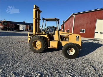 ALLIS-CHALMERS 706C Used Rough Terrain Forklifts auction results