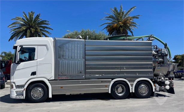 2017 SCANIA R500 Used Vacuum Municipal Trucks for sale