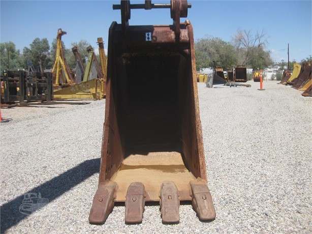 30 INCH Used Bucket, Trenching for sale