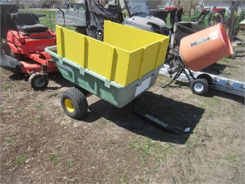 JOHN DEERE TILT BED LAWN CART Used Lawn / Garden Personal Property / Household items auction results